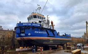 На Выборгском судостроительном заводе проходит обслуживание судна «Виктор Кусков»