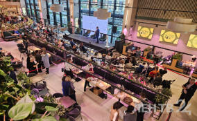 В Мурино развернулся 7-й Форум потребительского рынка