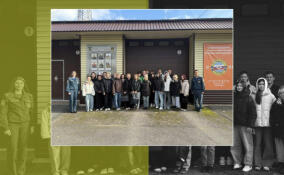 Из аудитории в огнеборцы: студентов ЛГУ имени А.С. Пушкина познакомили с буднями пожарных