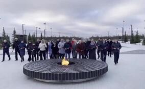 Участники региональных дней форума «Малая Родина — Сила России» возложили цветы к мемориалу в Зайцево