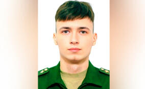 Ефрейтор Аухадулин вывел машину из-под огня и спас груз для фронта