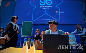 Александр Дрозденко отмечает день рождения