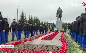 «На страже памяти священной». В Ленобласти почтили память жителей сожженных деревень