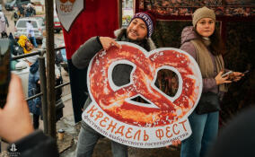 Крендельный бум: петербуржцы штурмуют поезда до Выборга