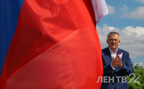 Александр Дрозденко поздравил жителей с Днем народного единства