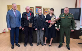 Двое жителей Лужского района посмертно удостоены государственных наград