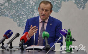 Александр Дрозденко поздравил сотрудников ОВД с профессиональным праздником