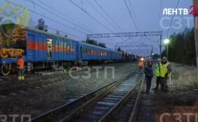 Четыре вагона с щебнем сошли с рельсов в Лодейнопольском районе
