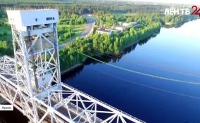 Мост через Свирь у Лодейного Поля разведут из-за проводки негабаритного судна