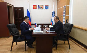 Александр Дрозденко обсудил бюджет Ленобласти с полпредом президента в СЗФО