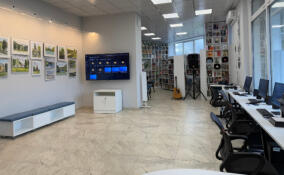 От книгохранилища к арт-холлу: в Тихвине готовится к открытию обновленная библиотека