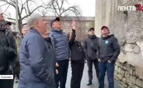 Александр Дрозденко проинспектировал ход работ в школе-интернате № 2 в Енакиево