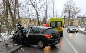 Авария на трассе «Скандинавия» под Выборгом завершилась опрокидыванием автомобиля