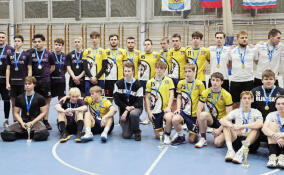 В Гатчине определили лучших в Ленобласти во флорболе