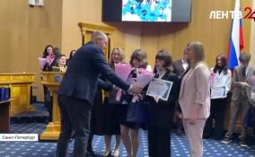 Участников медиаконкурса «Создатели смыслов» наградили в правительстве Ленобласти