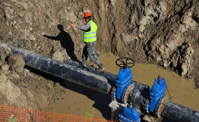 Авария в Кингисеппе оставила без воды более 70 домов и соцобъекты