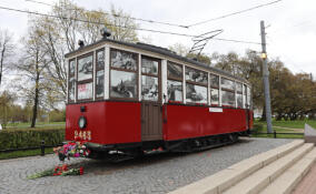 Петербургское общество ветеранов осудило надругательство над памятником «Блокадный трамвай»