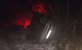 За сутки в Ленобласти ликвидированы последствия трех ДТП: спасены два человека