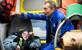 В Петербурге исполнили мечту 19‑летнего Вани пообщаться с медиками скорой помощи