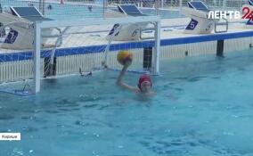 В Киришах проходит новогодний турнир по водному поло