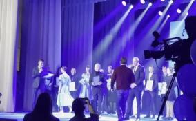 Главного редактора ЛенТВ24 Олега Черных отметили за вклад в проведение губернаторских выборов