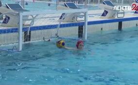 В Петербурге завершился новогодний турнир по водному поло