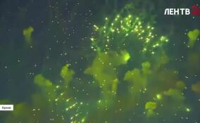 В 19 регионах россиянам запретили запускать фейерверки на Новый год