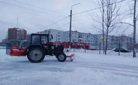 В Ленобласти идет масштабная работа по уборке снега