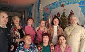 В Доме культуры поселка Кингисеппский прошел «Рождественский огонек»