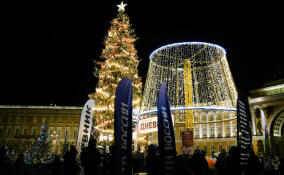 Более 70 тысяч открыток отправили через «Новогоднюю почту» в Петербурге