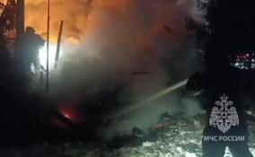 Из горящего дома во Всеволожском районе спасли мужчину