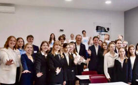 Ленобласть увеличила выплаты победителям и призерам Всероссийской олимпиады школьников