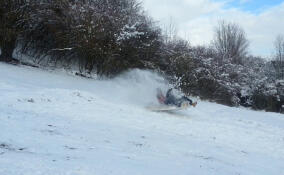 В поселке Шапки подросток пострадал при катании на тюбинге