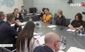 Представители отряда «ЛизаАлерт» рассказали Александру Дрозденко о своей работе