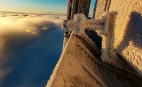 «С высоты 387 метров»: застывшая камера Лахта Центра не прекращает следить за Петербургом