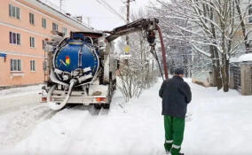 В Ленобласти приняли дополнительные меры для безопасного передвижения транспорта и пешеходов в морозы
