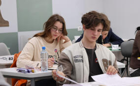 Более 130 школьников из Ленобласти приняли участие в олимпиаде по математике