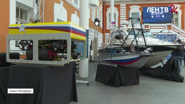 Михаил Ильин посетил форум «Люди моря» в Петропавловской крепости