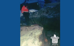 Специалисты Леноблпожспас помогают Леноблводоканалу в ликвидации аварии в Приозерске