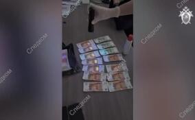 Главного по госзакупкам во Всеволожском районе заподозрили в получении взятки в 6,5 млн рублей