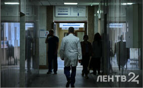 В петербургской школе почти 100 человек подхватили кишечную инфекцию