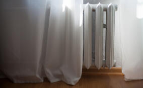 Прокуратура взяла на контроль ситуацию с нарушением теплоснабжения соцобъектов и жилых домов в Киришах