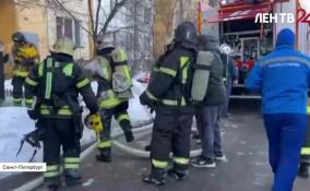 Три женщины пострадали в результате пожара на улице Карпинского в Петербурге