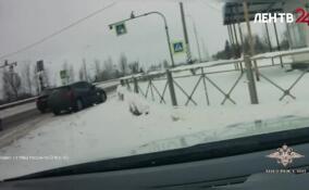 Наркодилер сбил полицейского при задержании в Ленобласти