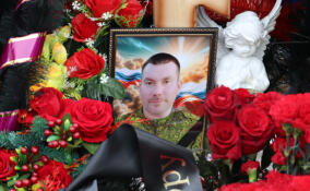 Погибшего на СВО Виктора Огорельцева проводили в последний путь в Кировске