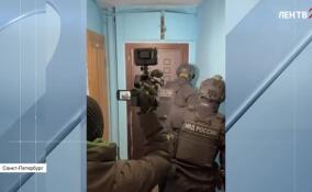 В Петербурге обезвредили преступную группу, члены которой вымогали у предпринимателя крупную сумму