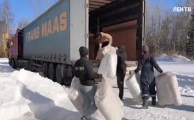 Из 47-го региона отправились четыре фуры с грузом для жителей Белгородской области