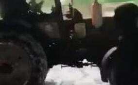 В Ленобласти из-за потепления и обильных снегопадов усилят уборку улиц