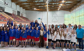 Команды из Киришей завоевали золото и серебро первенства СЗФО по водному поло