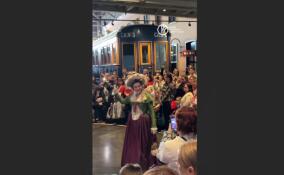 Ритмы эпох: винтажное дефиле развернулось в Музее железных дорог